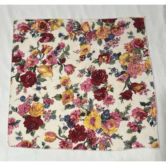 Set a four square cloth napkins floral bright summer spring farmhouse Boho LN - Picture 2 of 5